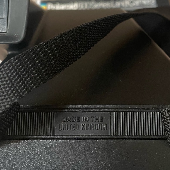 Polaroid Camera - Picture 6 of 6